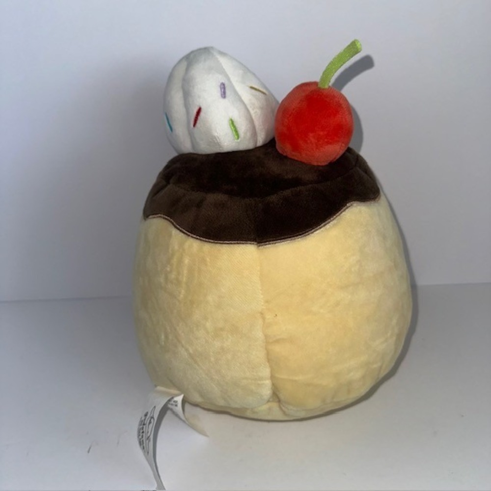 Sanrio Gudetama Flan Plush GUND The Lazy Egg Dessert Kawaii Stuffed Toy 6069647 - Picture 2 of 4